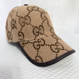GUCCI JUMBO GG MONOGRAM CANVAS BASEBALL CAP UNISEX CAMEL AND EBONY COLORWAY